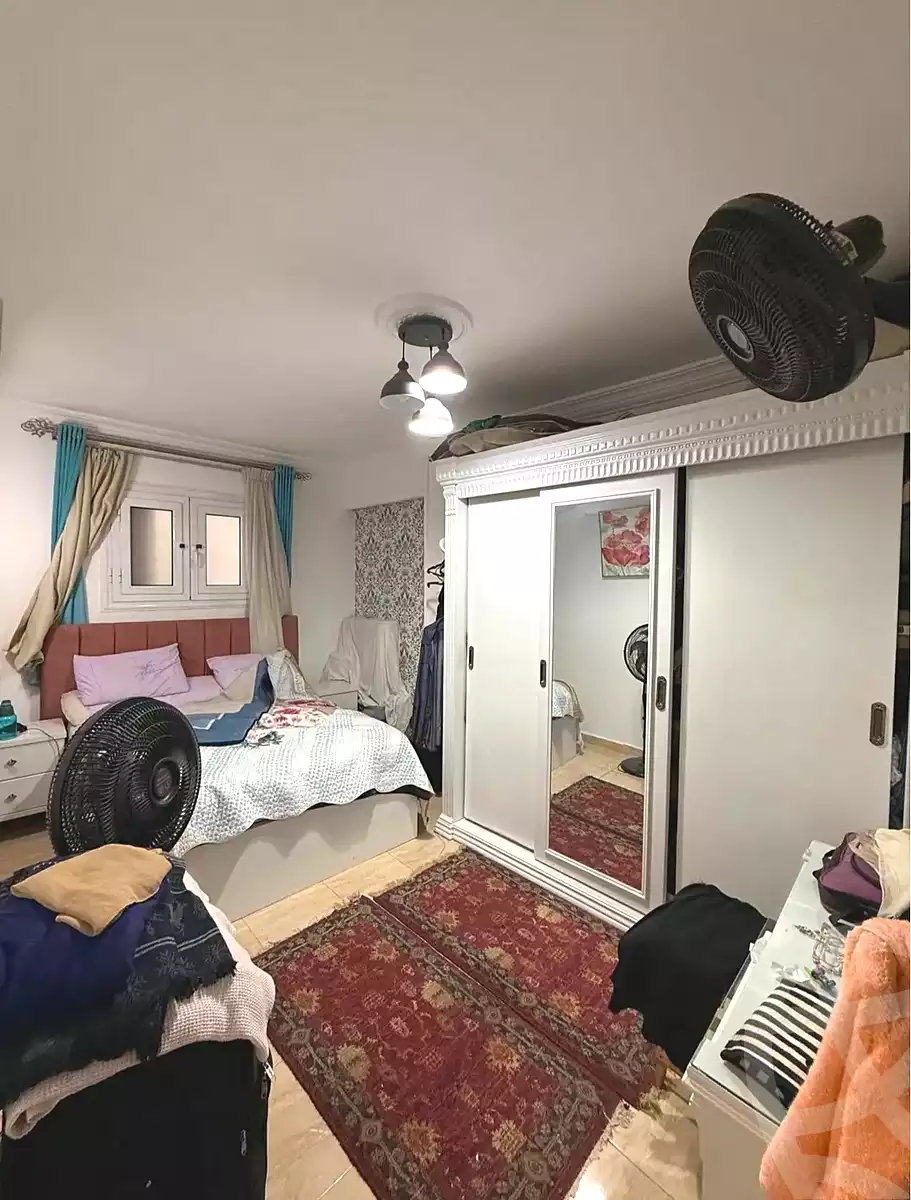 https://aqarmap.com.eg/ar/listing/7142202-for-sale-alexandria-sydy-bshr-sydy-bshr-bhry-el-shaikh-hussein-soliman-18-st