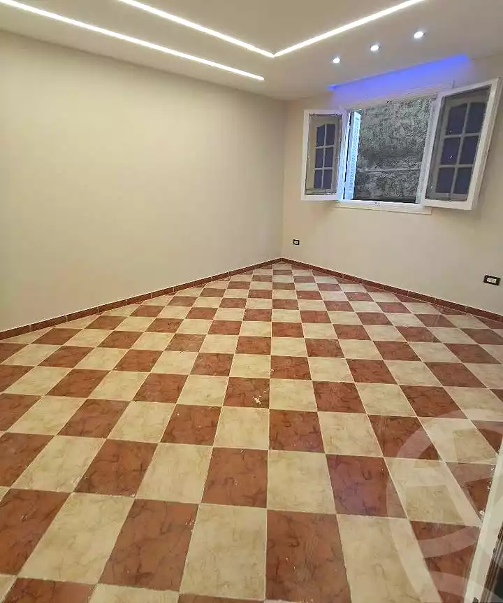 https://aqarmap.com.eg/en/listing/7142552-for-sale-alexandria-lsywf-el-falki