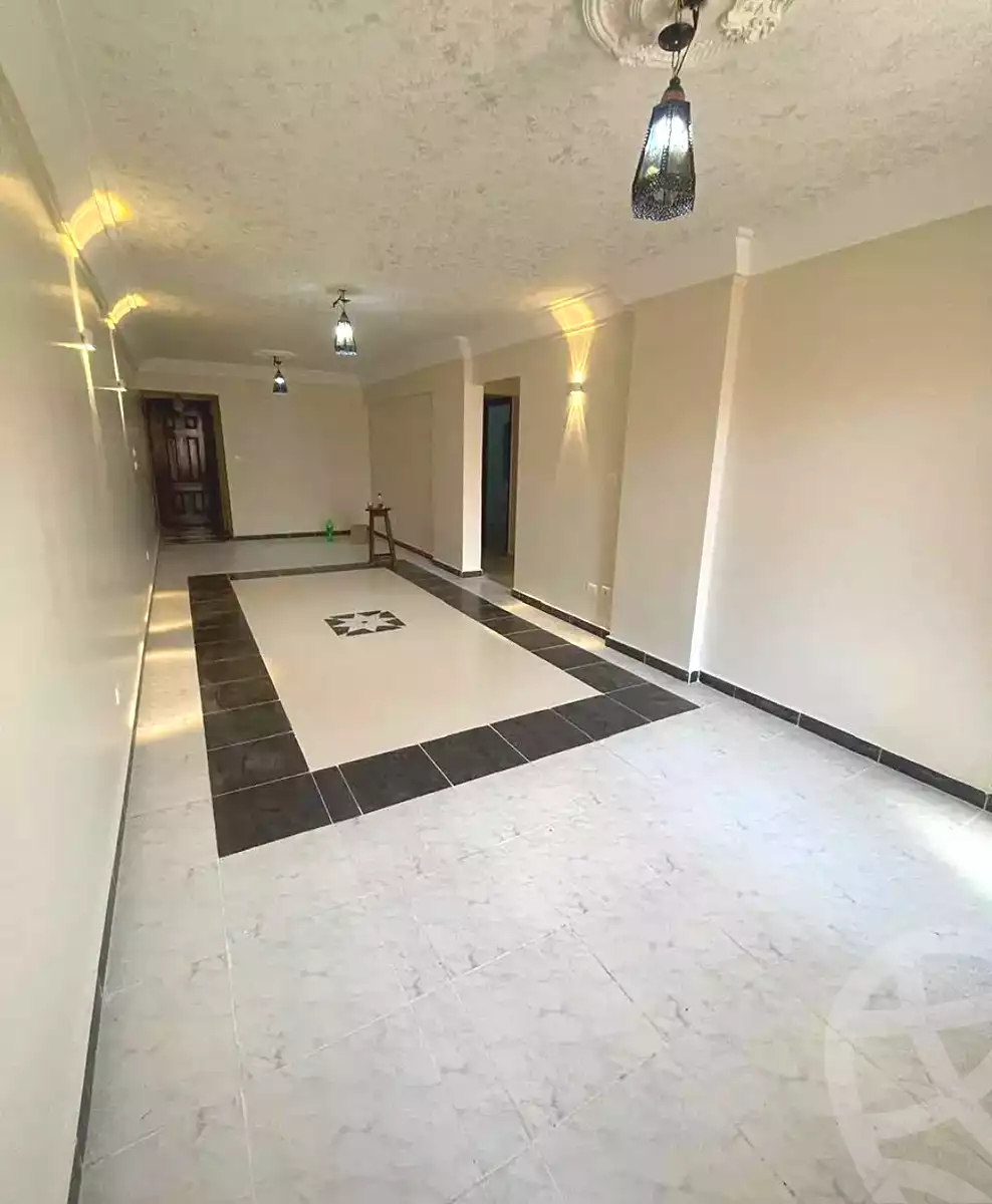 https://aqarmap.com.eg/ar/listing/7142712-for-sale-alexandria-al-agamy-el-hanouvel