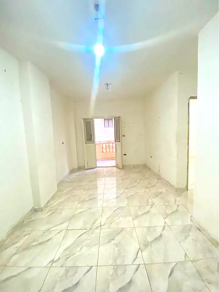 https://aqarmap.com.eg/ar/listing/7142885-for-sale-alexandria-al-agamy-lbytsh-bianchiii