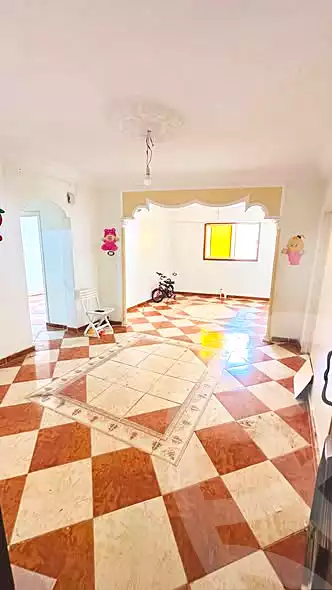 https://aqarmap.com.eg/en/listing/7142941-for-sale-alexandria-alhadara-new-el-hadra