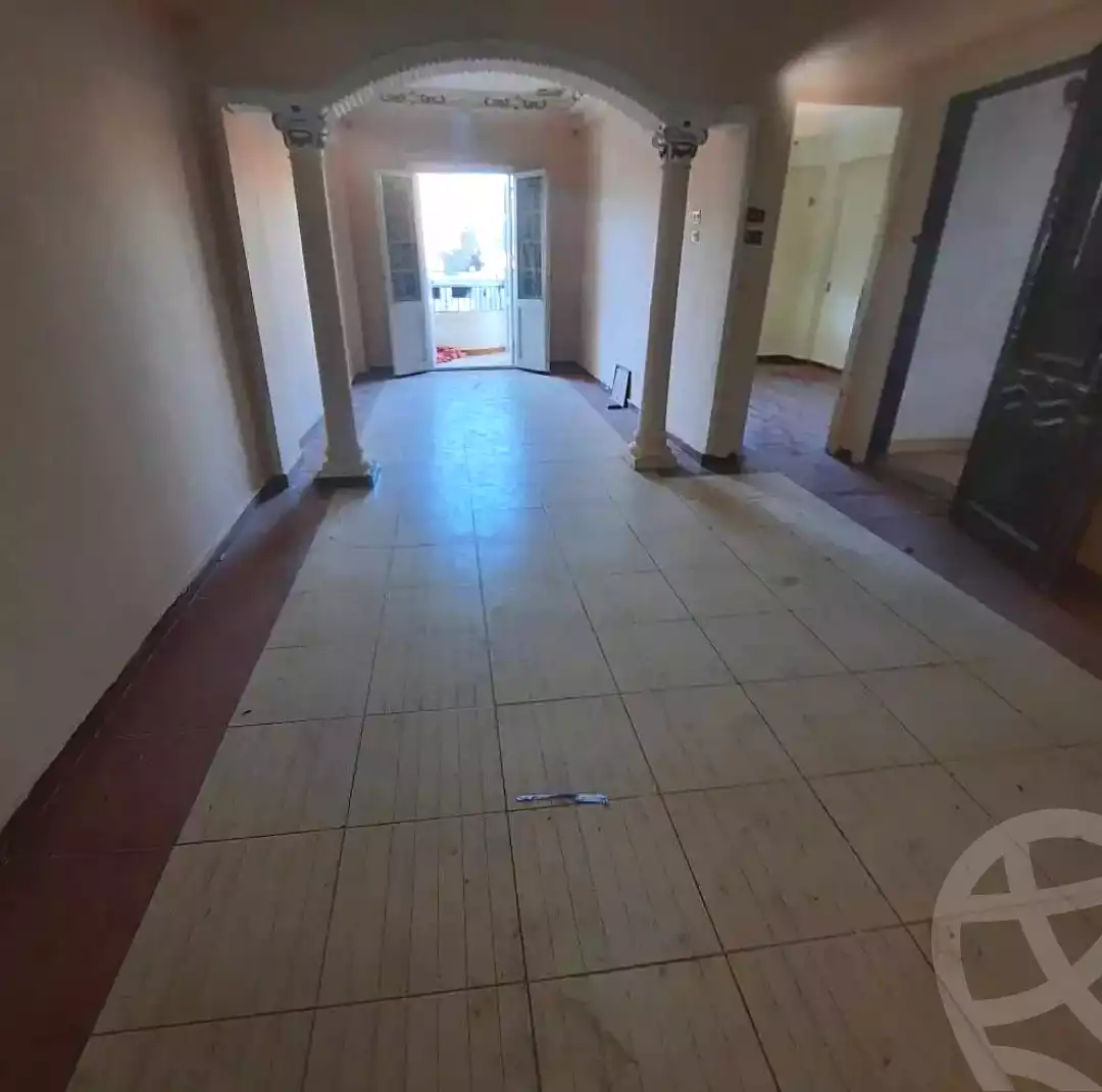 https://aqarmap.com.eg/ar/listing/7142996-for-sale-alexandria-al-agamy-el-hanouvel-al-asdakaa-st