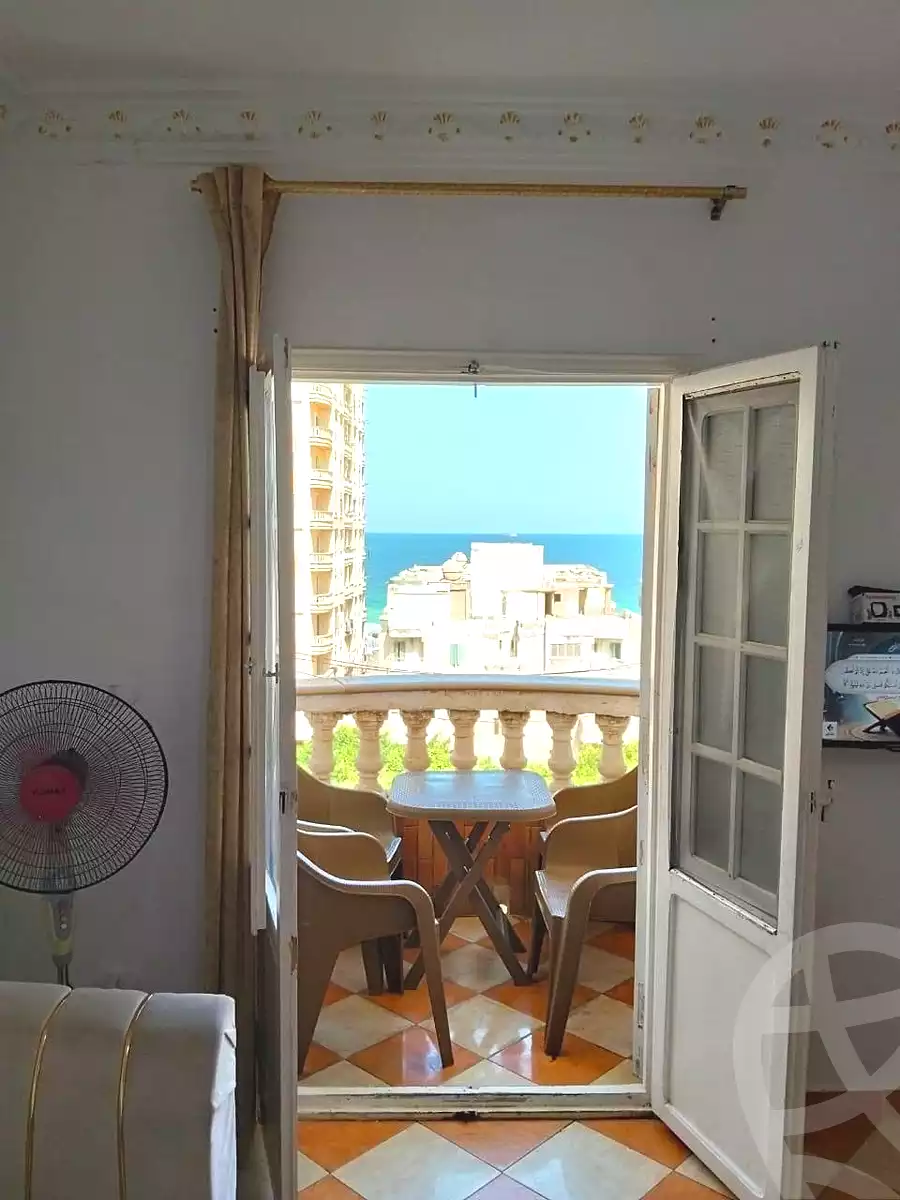 https://aqarmap.com.eg/en/listing/7143064-for-rent-alexandria-al-agamy-el-hanouvel