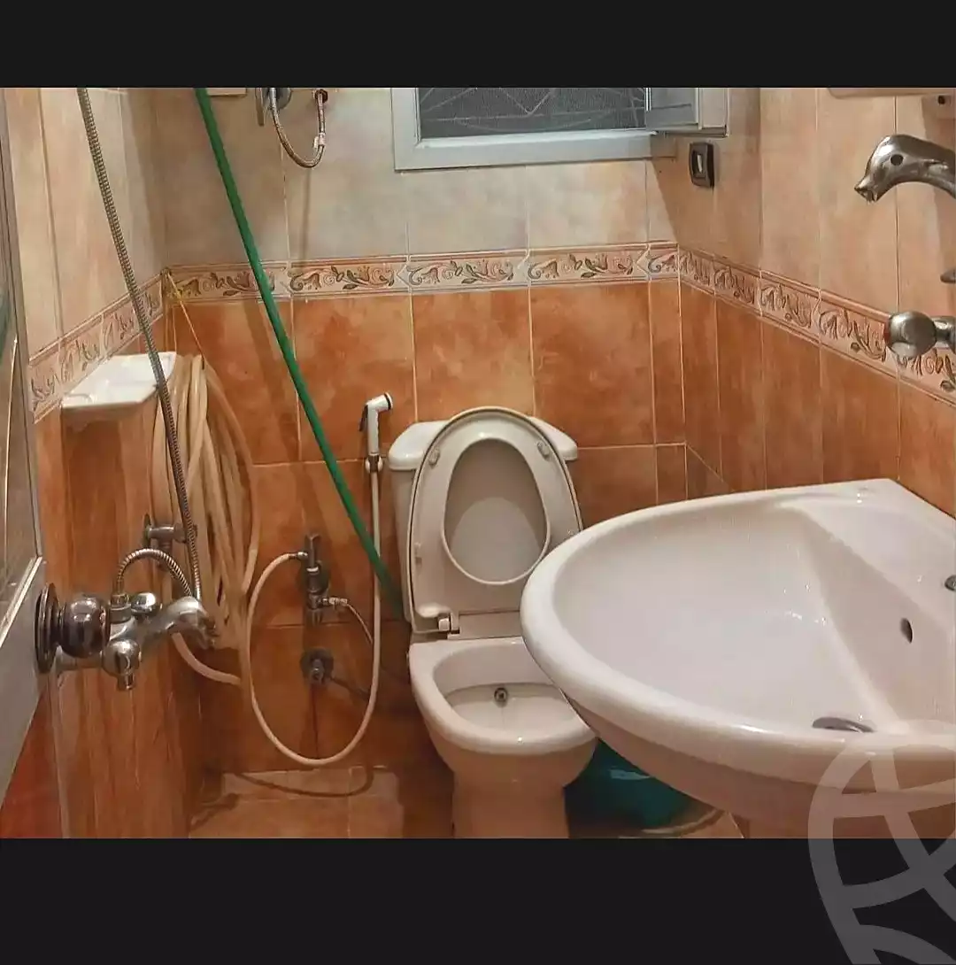 https://aqarmap.com.eg/en/listing/7143078-for-sale-alexandria-el-asafra-l-sfr-qbly