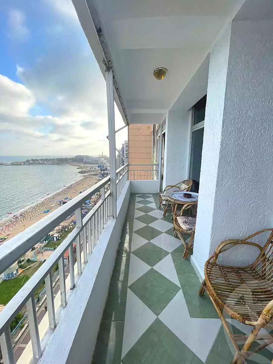 https://aqarmap.com.eg/en/listing/7143457-for-sale-alexandria-el-mandara-alex-el-mandara-bahri