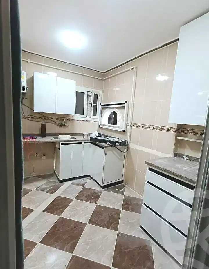 https://aqarmap.com.eg/ar/listing/7143483-for-sale-alexandria-al-agamy-lbytsh-shahr-al-assal-st
