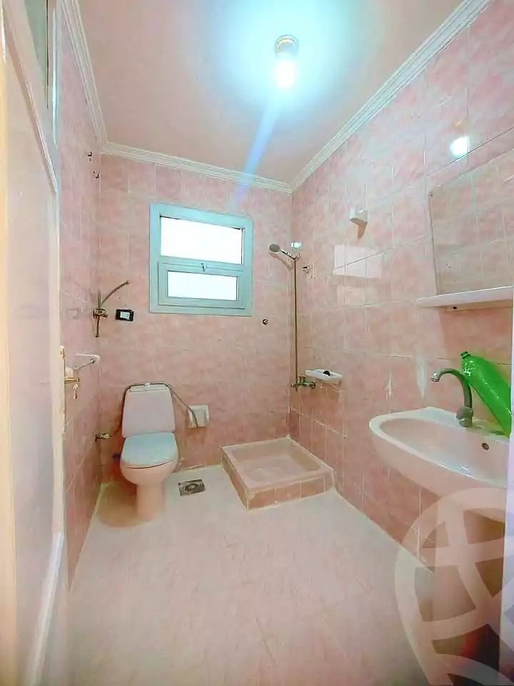 https://aqarmap.com.eg/ar/listing/7143577-for-sale-alexandria-al-agamy-shataa-el-nakheel