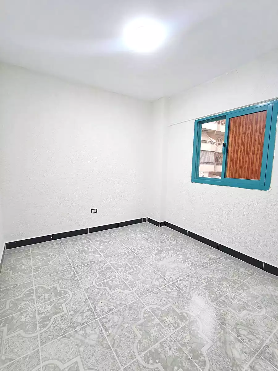 https://aqarmap.com.eg/ar/listing/7143593-for-sale-alexandria-al-agamy-shataa-el-nakheel-street-10