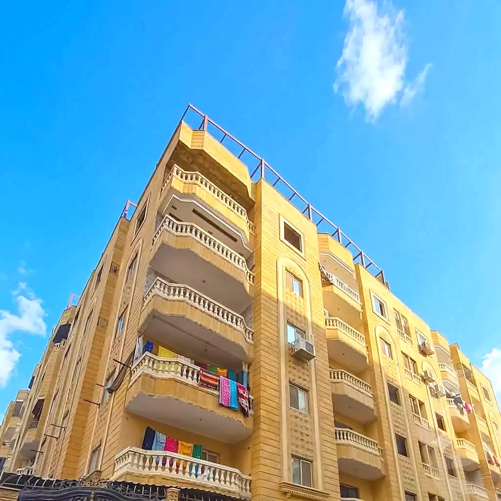 https://aqarmap.com.eg/ar/listing/7143807-for-sale-cairo-hadayek-el-ahram-mntq-h