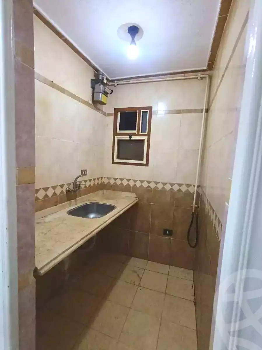 https://aqarmap.com.eg/ar/listing/7143844-for-sale-alexandria-lsywf-el-falki
