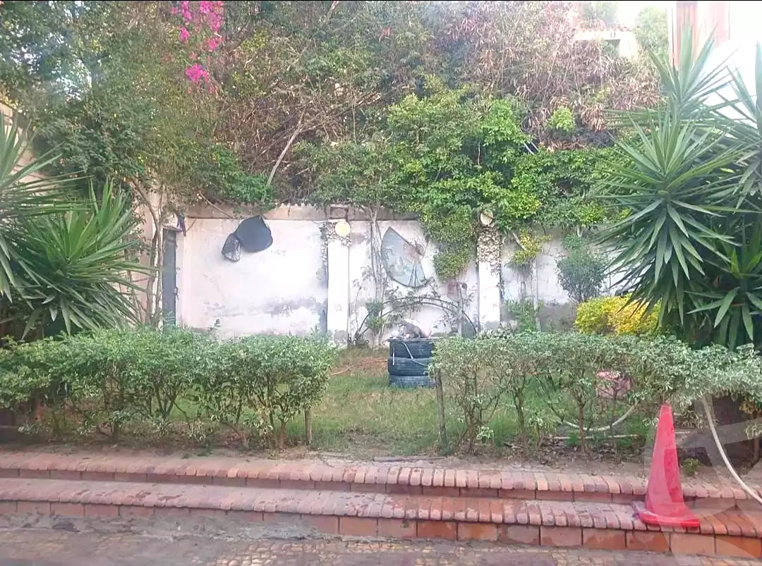 https://aqarmap.com.eg/ar/listing/7143858-for-sale-alexandria-al-agamy-lbytsh-el-lewaa-hasan-anas-st