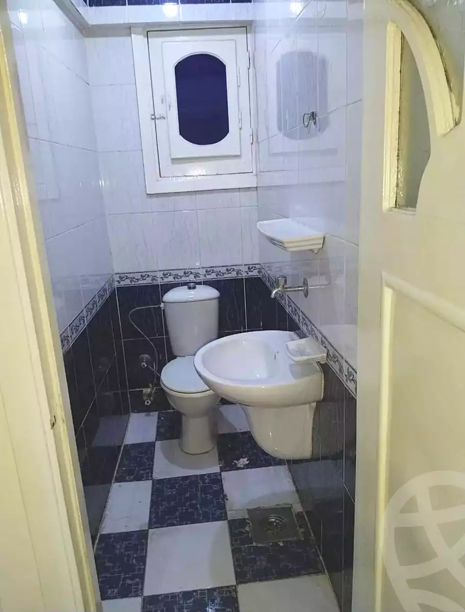 https://aqarmap.com.eg/en/listing/7144017-for-rent-alexandria-sydy-bshr-sydy-bshr-bhry-shr-mhmwd-l-yswy