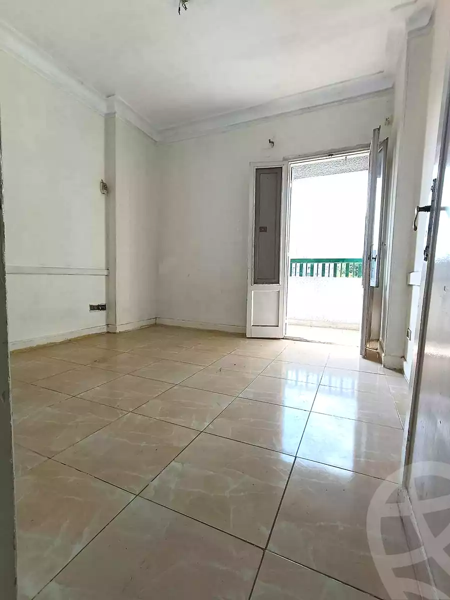 https://aqarmap.com.eg/en/listing/7144069-for-rent-cairo-helwan-helwan-el-sharkeya-gaafar-st