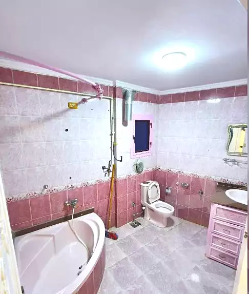 https://aqarmap.com.eg/en/listing/7144111-for-sale-alexandria-bw-qyr-street-25