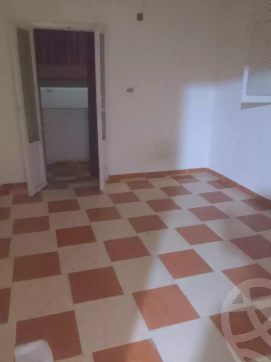 https://aqarmap.com.eg/en/listing/7144357-for-rent-alexandria-al-agamy-bw-ywsf