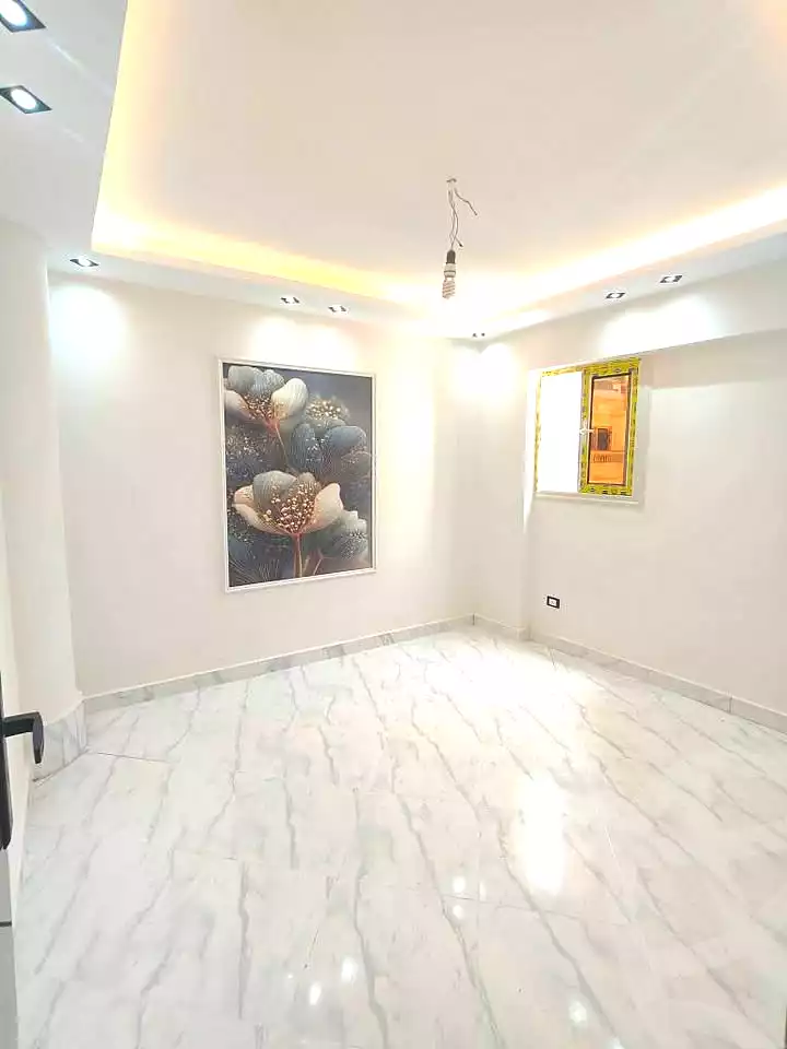 https://aqarmap.com.eg/en/listing/7144344-for-sale-alexandria-sydy-bshr-sydy-bshr-bhry-mohamed-el-srafi-st.