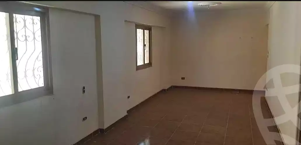 https://aqarmap.com.eg/ar/listing/7144467-for-sale-alexandria-sydy-bshr