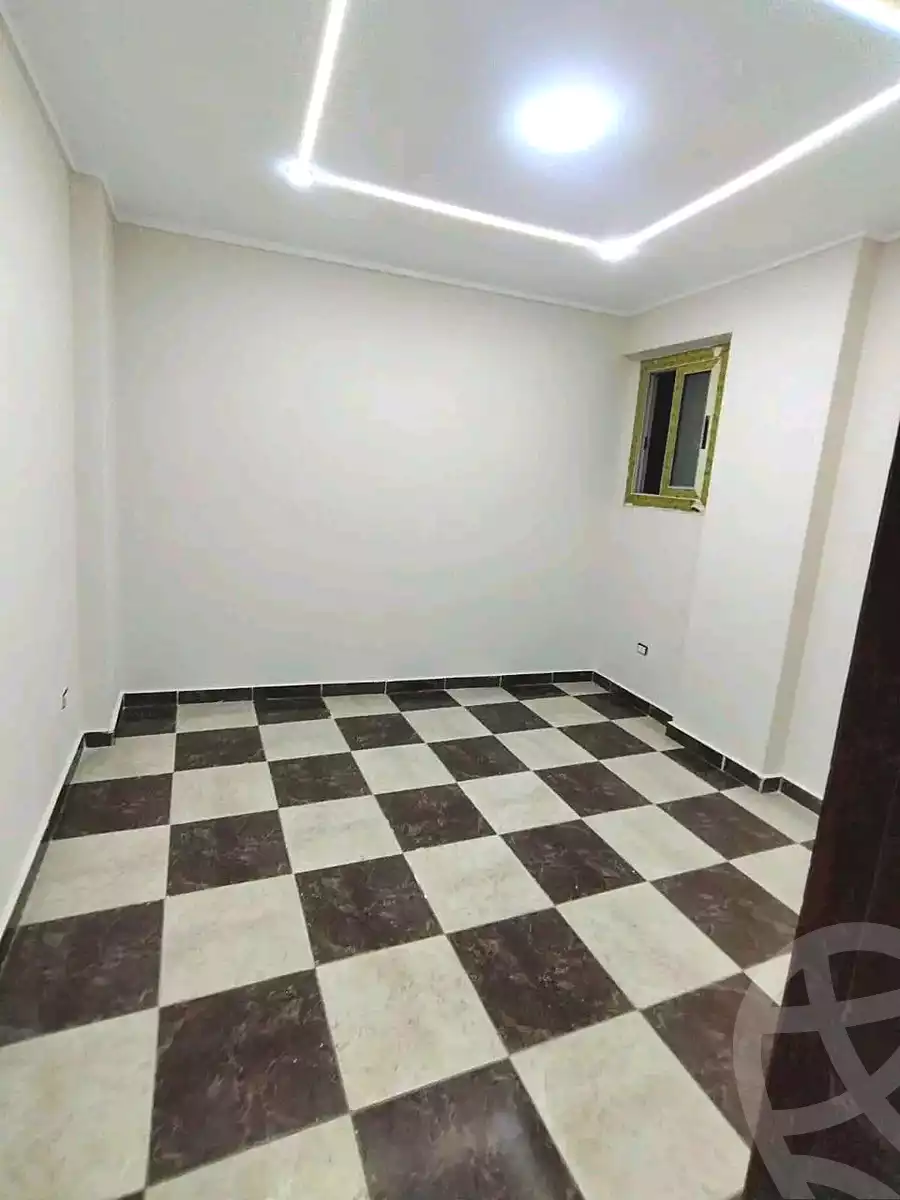 https://aqarmap.com.eg/ar/listing/7144522-for-sale-alexandria-el-asafra-shr-45