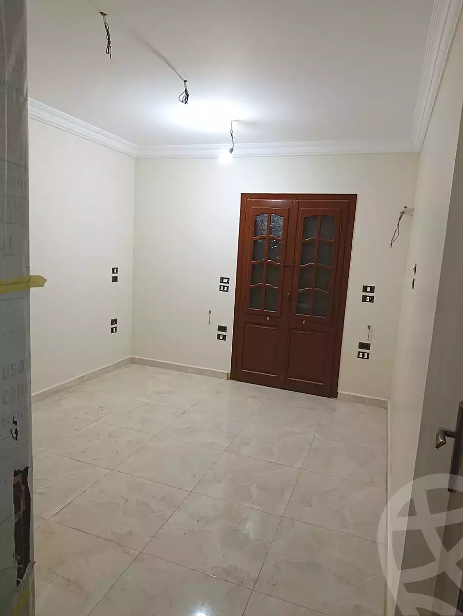 https://aqarmap.com.eg/ar/listing/6863093-for-rent-monufia-shibin-el-kom-shebeen-el-kom-city-paris-st
