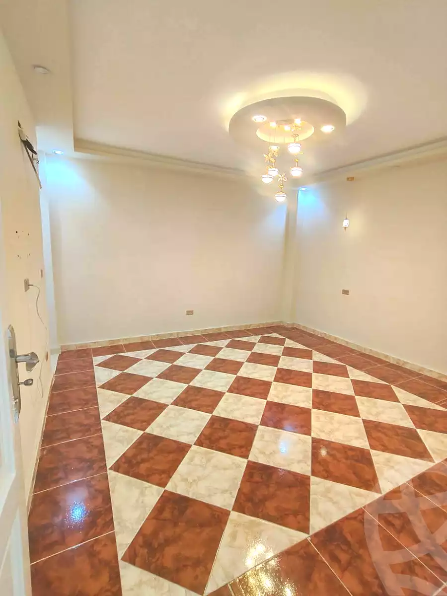 https://aqarmap.com.eg/ar/listing/7144787-for-sale-alexandria-miami-el-sebaey-st