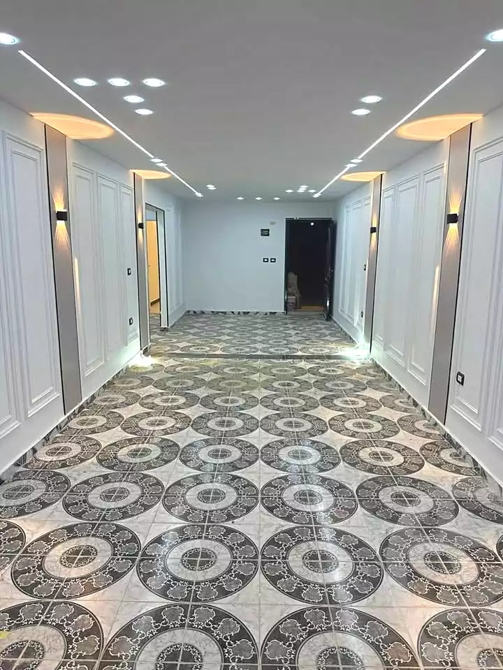 https://aqarmap.com.eg/ar/listing/7144864-for-sale-alexandria-al-agamy-el-hanouvel-radwan-st