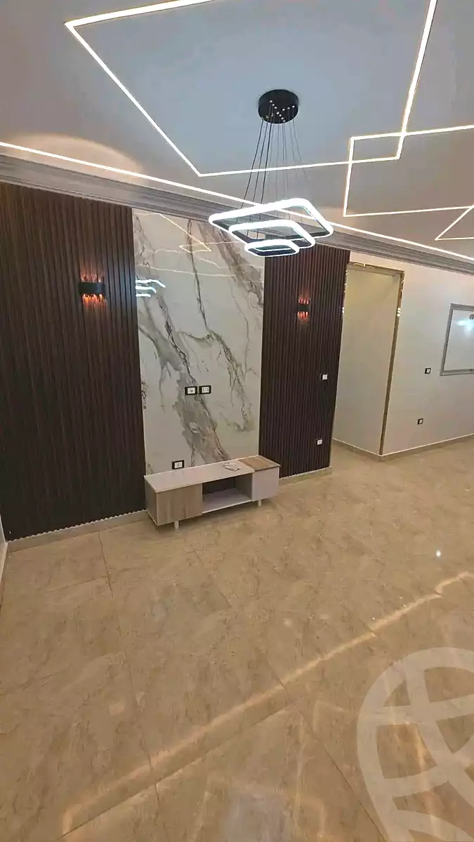 https://aqarmap.com.eg/ar/listing/7145030-for-sale-cairo-ain-shams-ahmed-esmat-st