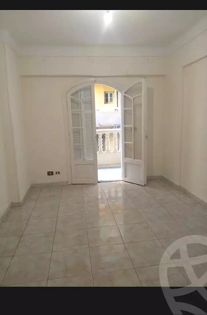 https://aqarmap.com.eg/ar/listing/7145152-for-rent-alexandria-sydy-bshr-sydy-bshr-bhry-shr-mhmwd-l-yswy