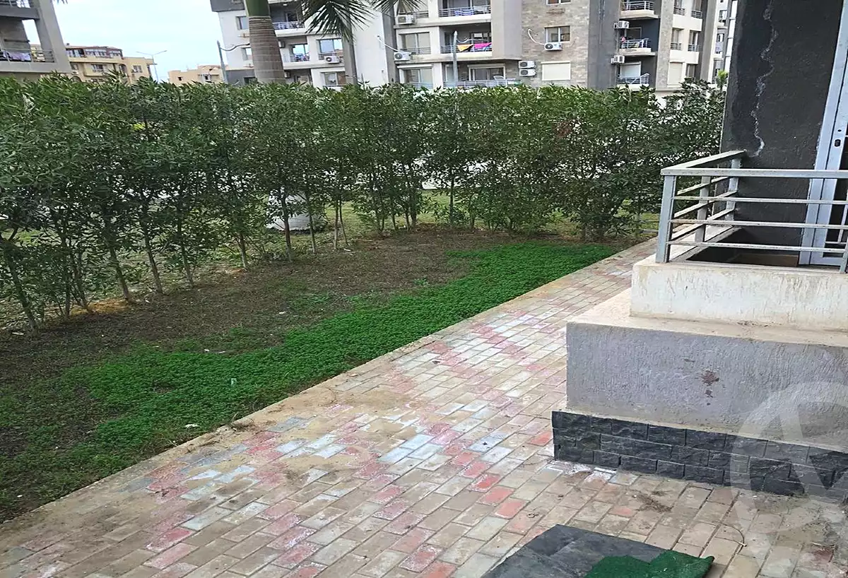 https://aqarmap.com.eg/en/listing/7145959-for-sale-cairo-el-sheikh-zayed-city-compounds-jn-zyd