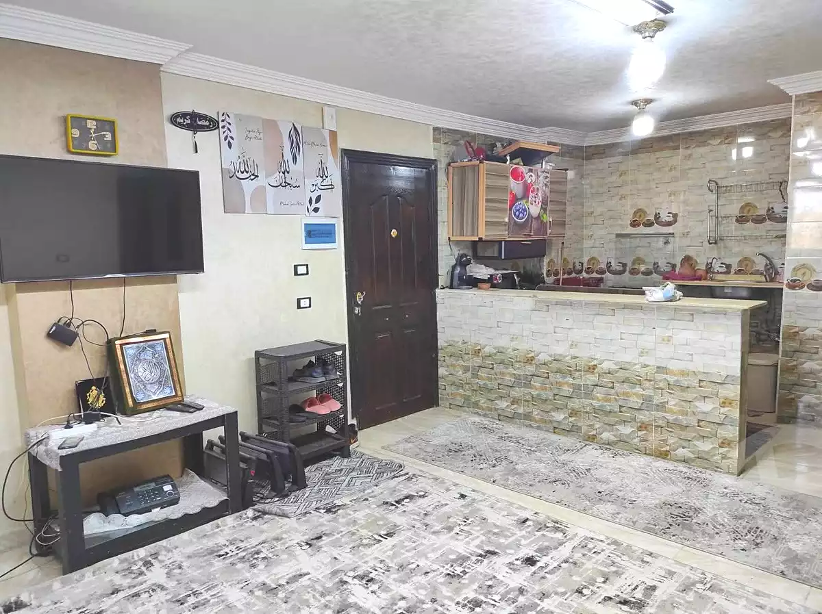 https://aqarmap.com.eg/en/listing/7145963-for-sale-cairo-ain-shams-ahmed-esmat-st