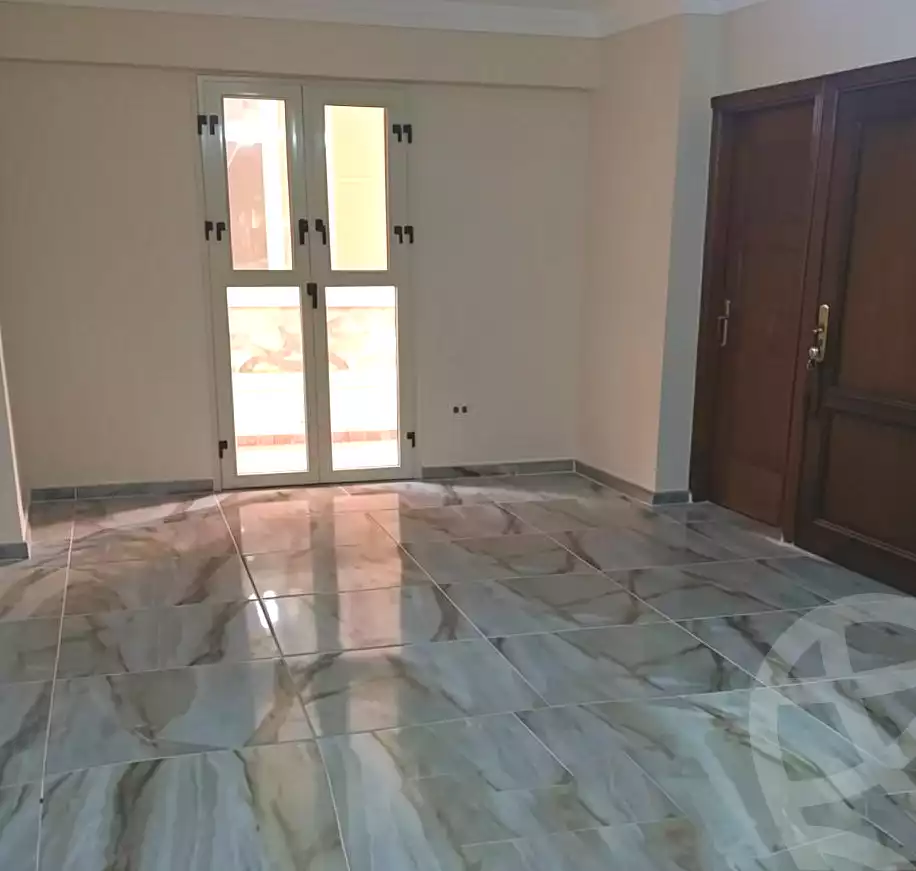 https://aqarmap.com.eg/en/listing/7145979-for-sale-alexandria-moharram-bey-ali-al-askandarani-st