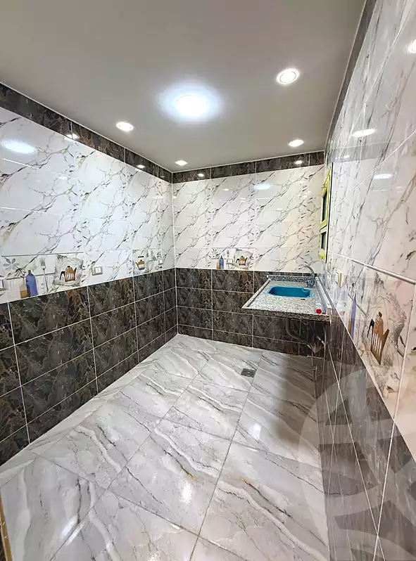 https://aqarmap.com.eg/en/listing/7146465-for-sale-cairo-elnozha-Streettt-27