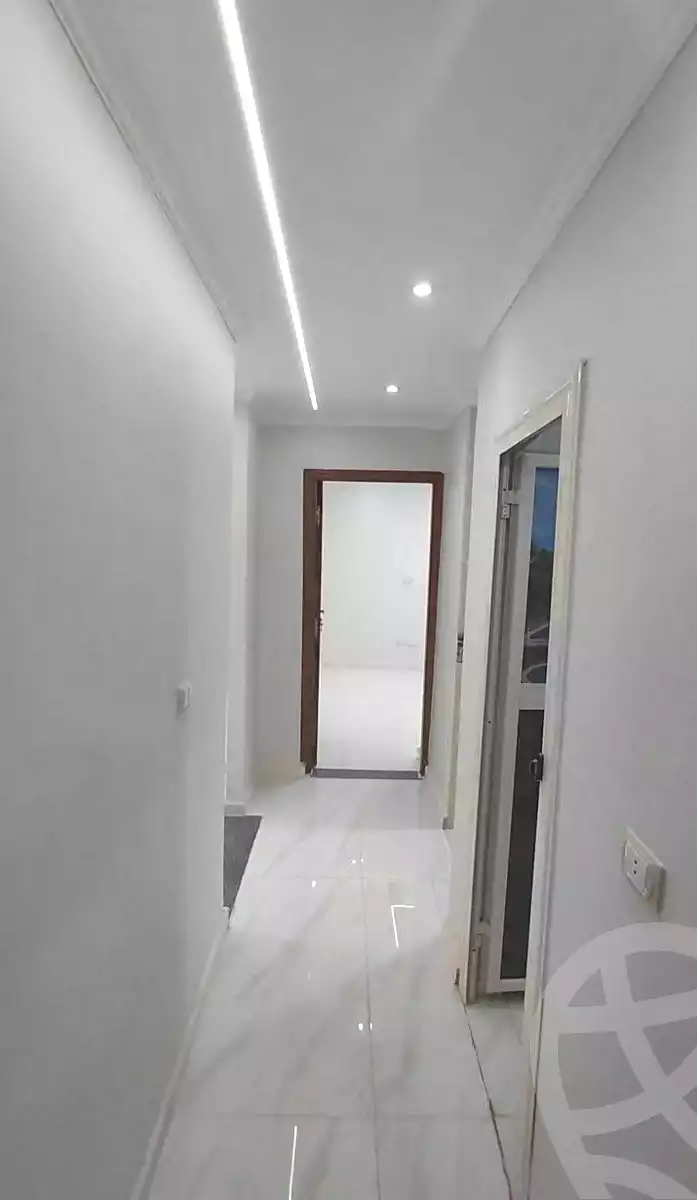https://aqarmap.com.eg/ar/listing/7146492-for-sale-alexandria-sydy-bshr-sydy-bshr-bhry-street-16