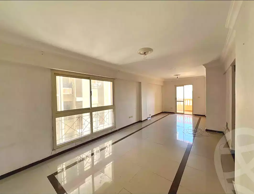 https://aqarmap.com.eg/ar/listing/7145116-for-sale-alexandria-moharram-bey