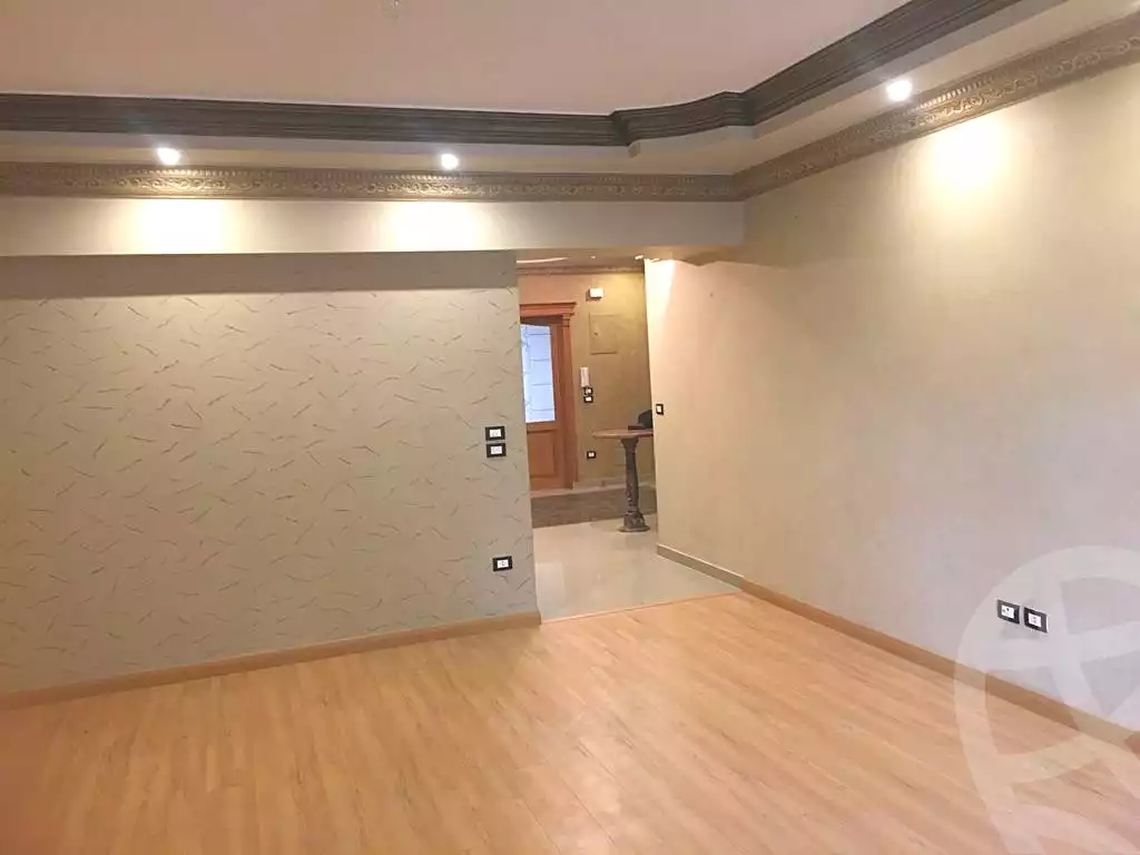 https://aqarmap.com.eg/ar/listing/7146622-for-rent-cairo-new-cairo-el-narges-el-narges-omarat-abdul-rahman-al-rafie-st