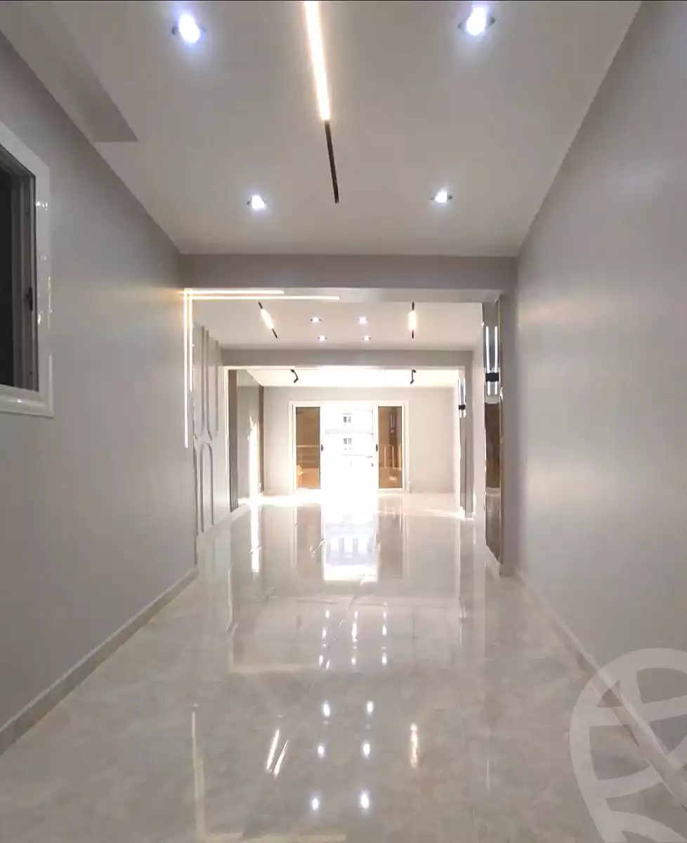https://aqarmap.com.eg/ar/listing/7146692-for-sale-alexandria-el-asafra-l-sfr-bhry-el-geish-rd