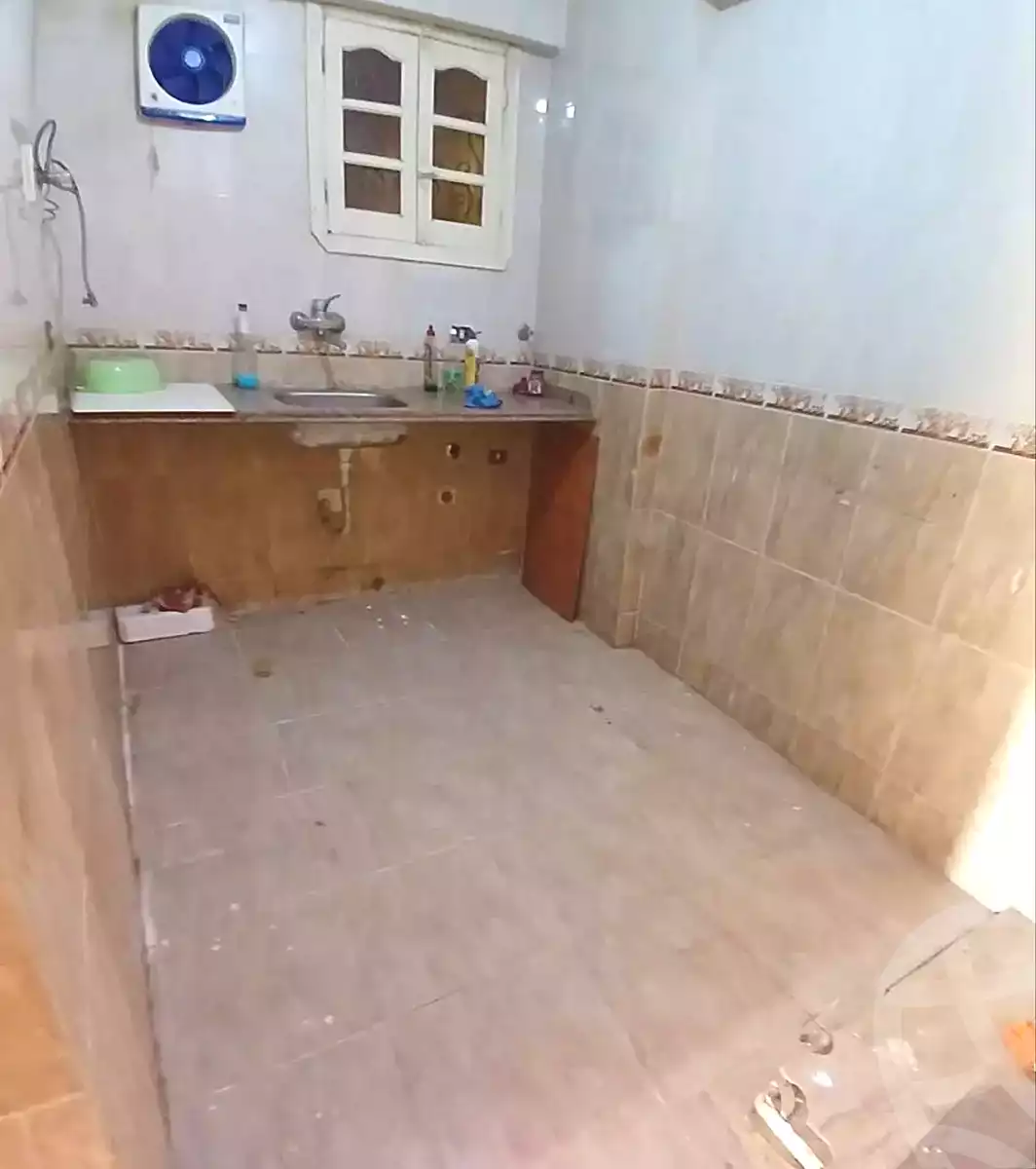 https://aqarmap.com.eg/en/listing/7146796-for-rent-alexandria-al-mamoura-el-maamora-el-balad