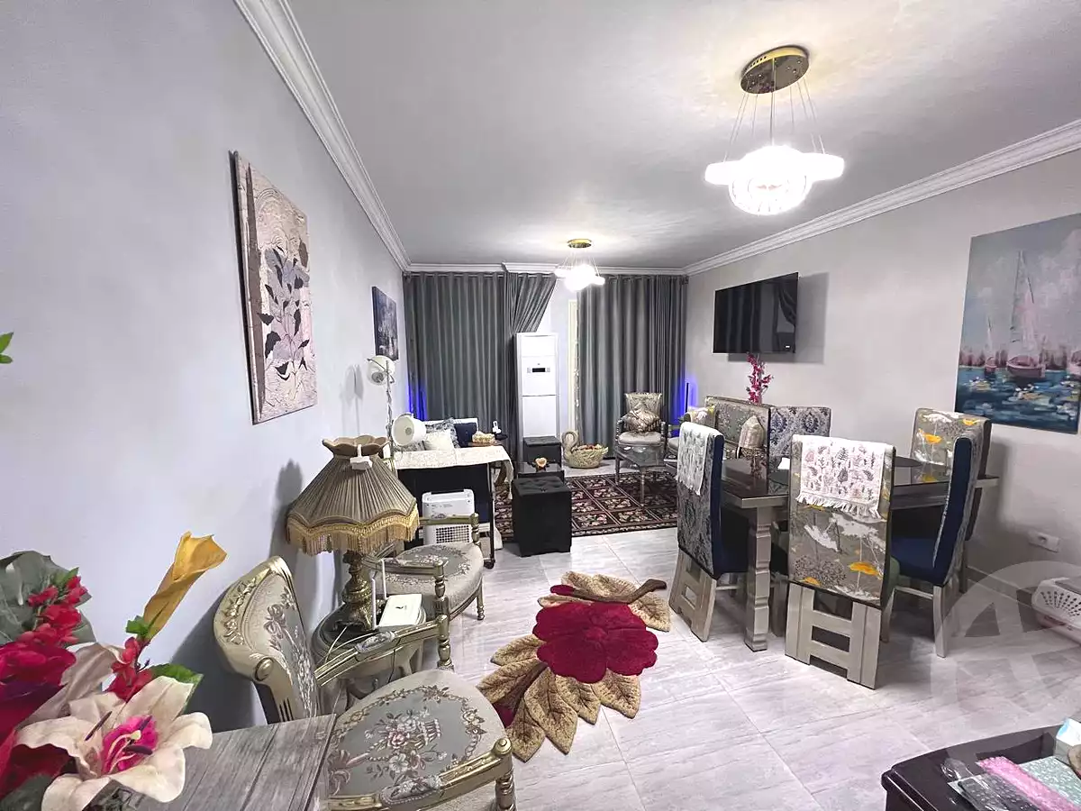 https://aqarmap.com.eg/en/listing/7146973-for-rent-cairo-6th-of-october-compounds-jn-ktwbr