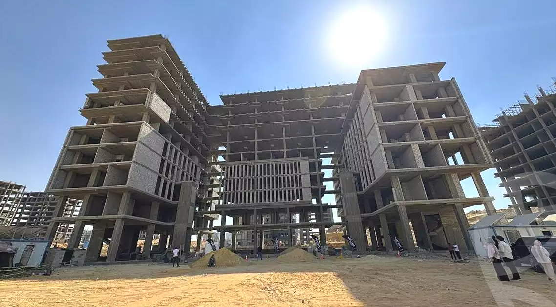 https://aqarmap.com.eg/ar/listing/7146969-for-sale-cairo-new-administrative-capital-ldwn-twn-cubes-mall-magna-development