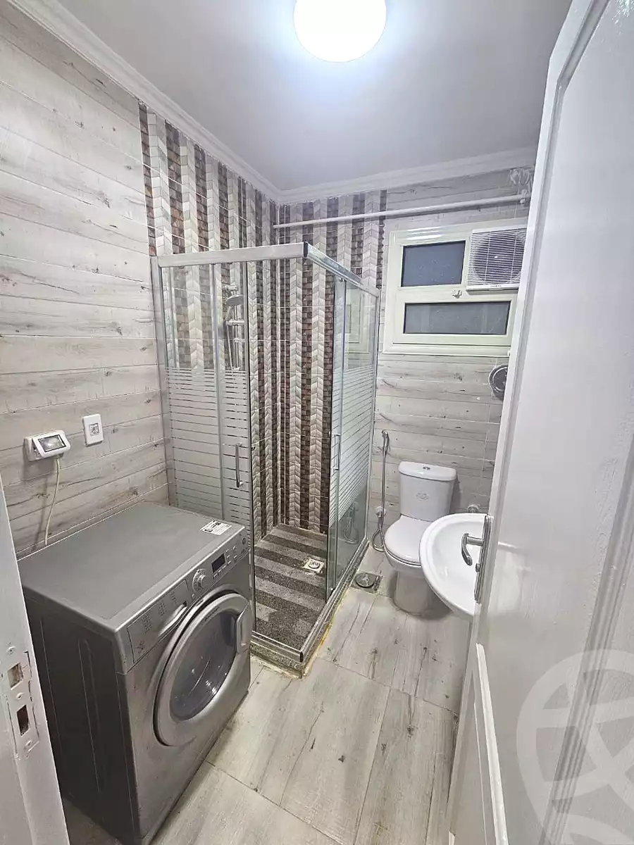 https://aqarmap.com.eg/ar/listing/7147250-for-rent-cairo-6th-of-october-compounds-jn-ktwbr