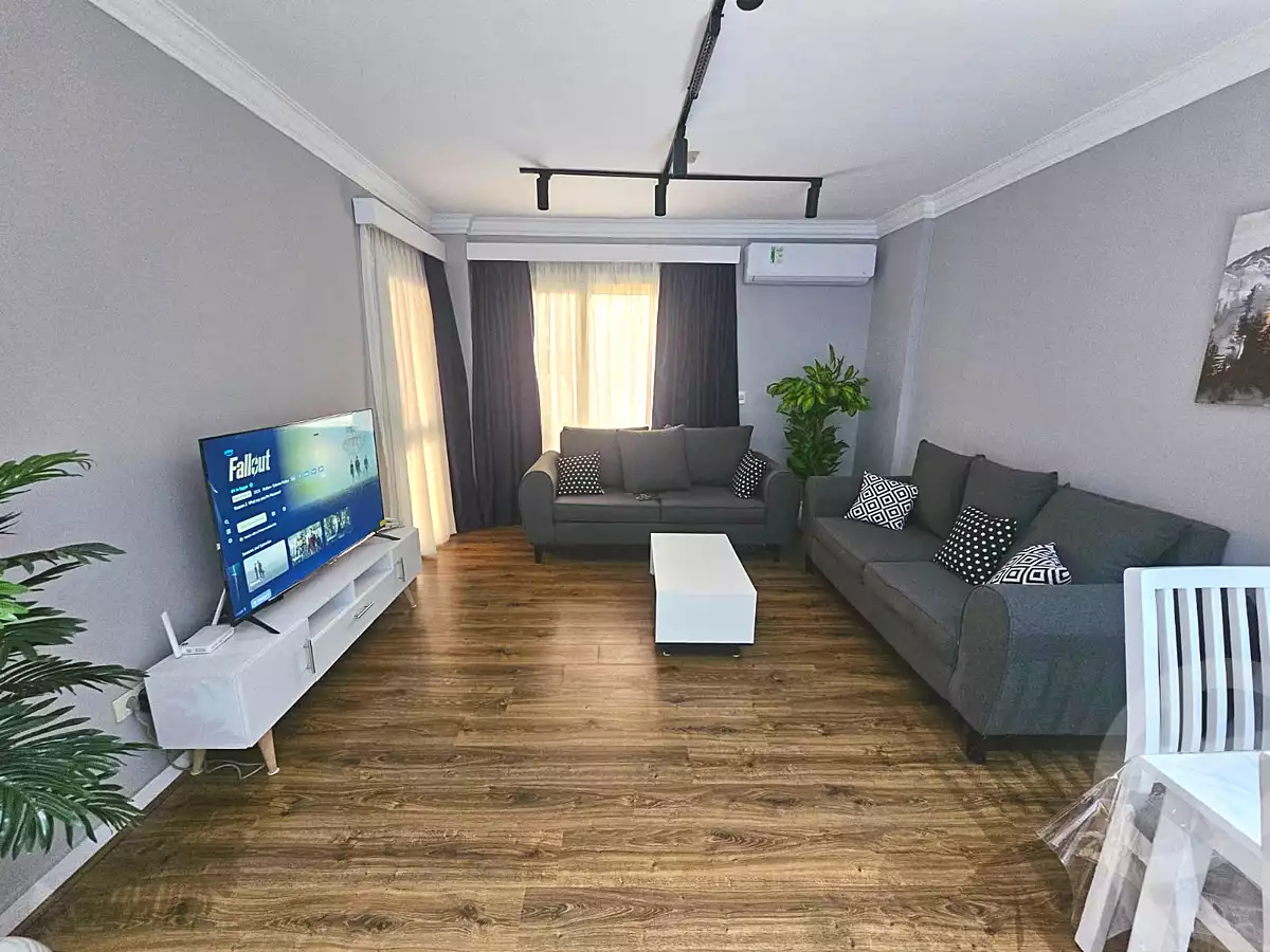 https://aqarmap.com.eg/ar/listing/7147250-for-rent-cairo-6th-of-october-compounds-jn-ktwbr