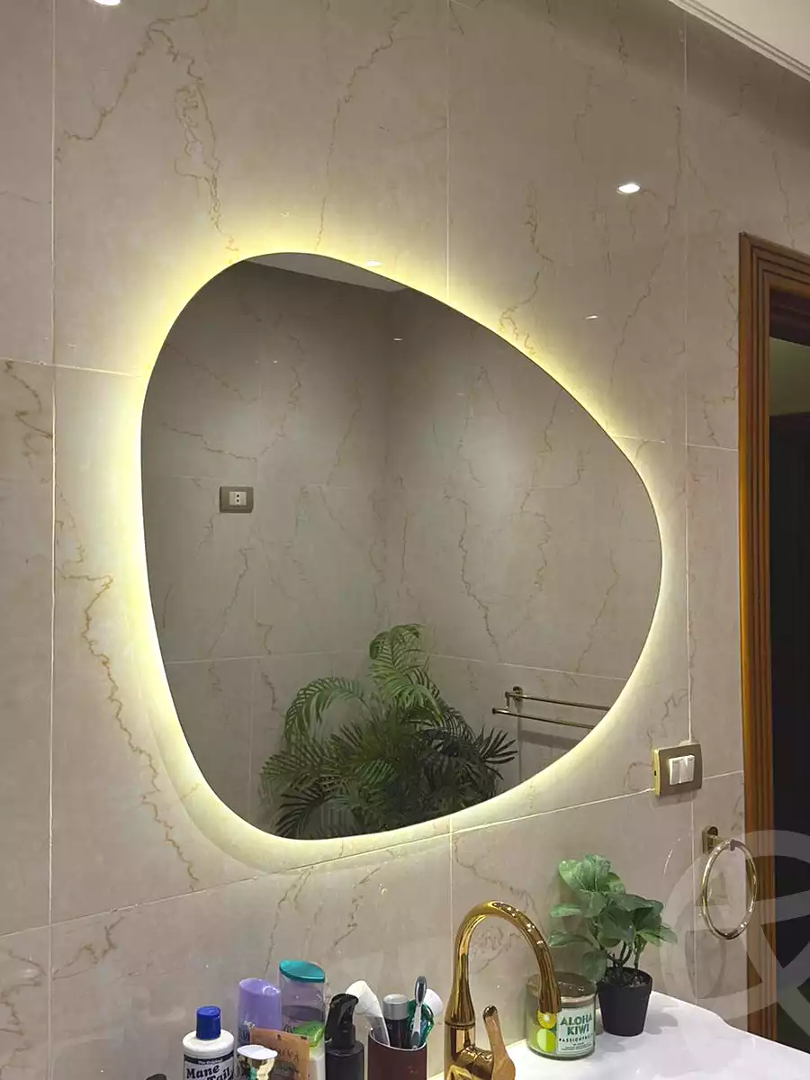 https://aqarmap.com.eg/ar/listing/7147268-for-sale-cairo-el-sheikh-zayed-city-compounds-el-khamayel