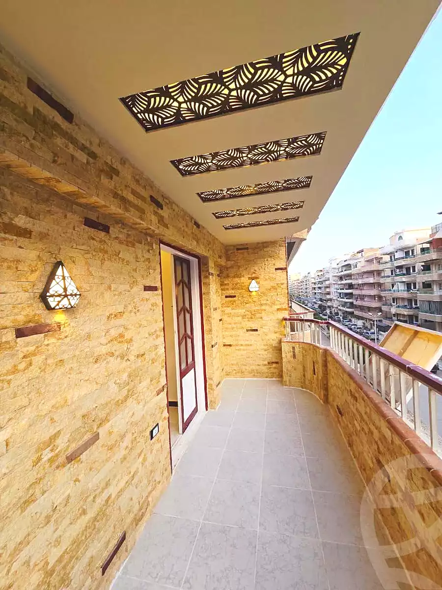 https://aqarmap.com.eg/ar/listing/7147414-for-sale-alexandria-al-agamy-shataa-el-nakheel