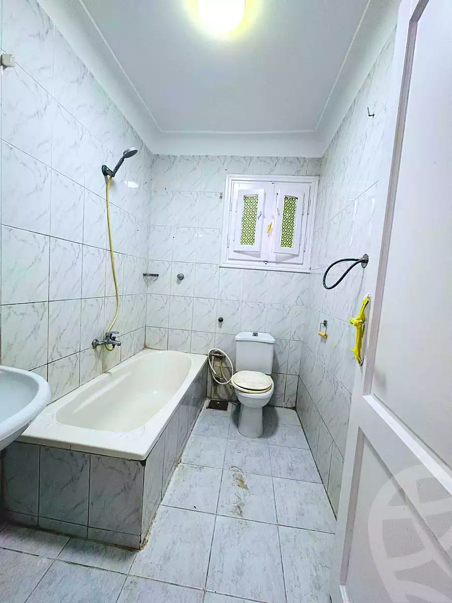 https://aqarmap.com.eg/ar/listing/7147425-for-sale-alexandria-al-agamy-shataa-el-nakheel