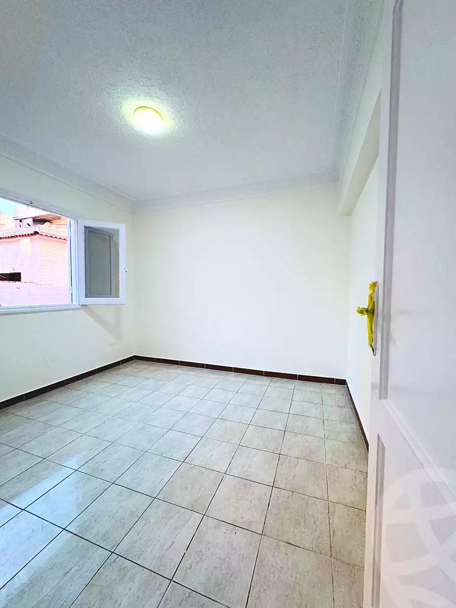 https://aqarmap.com.eg/ar/listing/7147425-for-sale-alexandria-al-agamy-shataa-el-nakheel