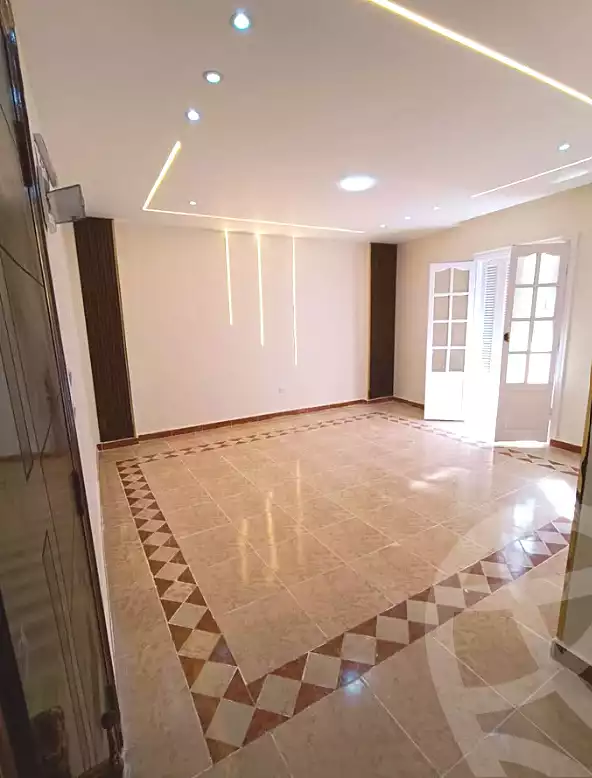 https://aqarmap.com.eg/ar/listing/7147532-for-sale-alexandria-sydy-bshr-sydy-bshr-bhry-gamal-abd-el-nasir-st