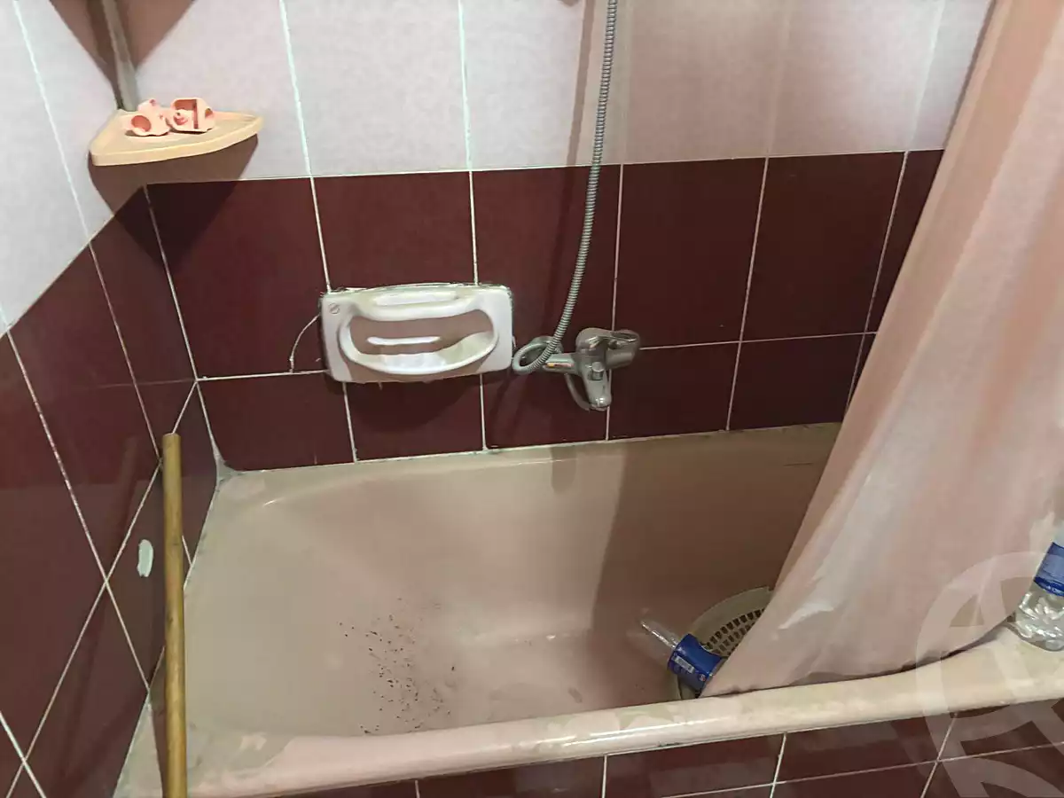 https://aqarmap.com.eg/ar/listing/7147490-for-sale-cairo-15th-of-may-mjwr-7