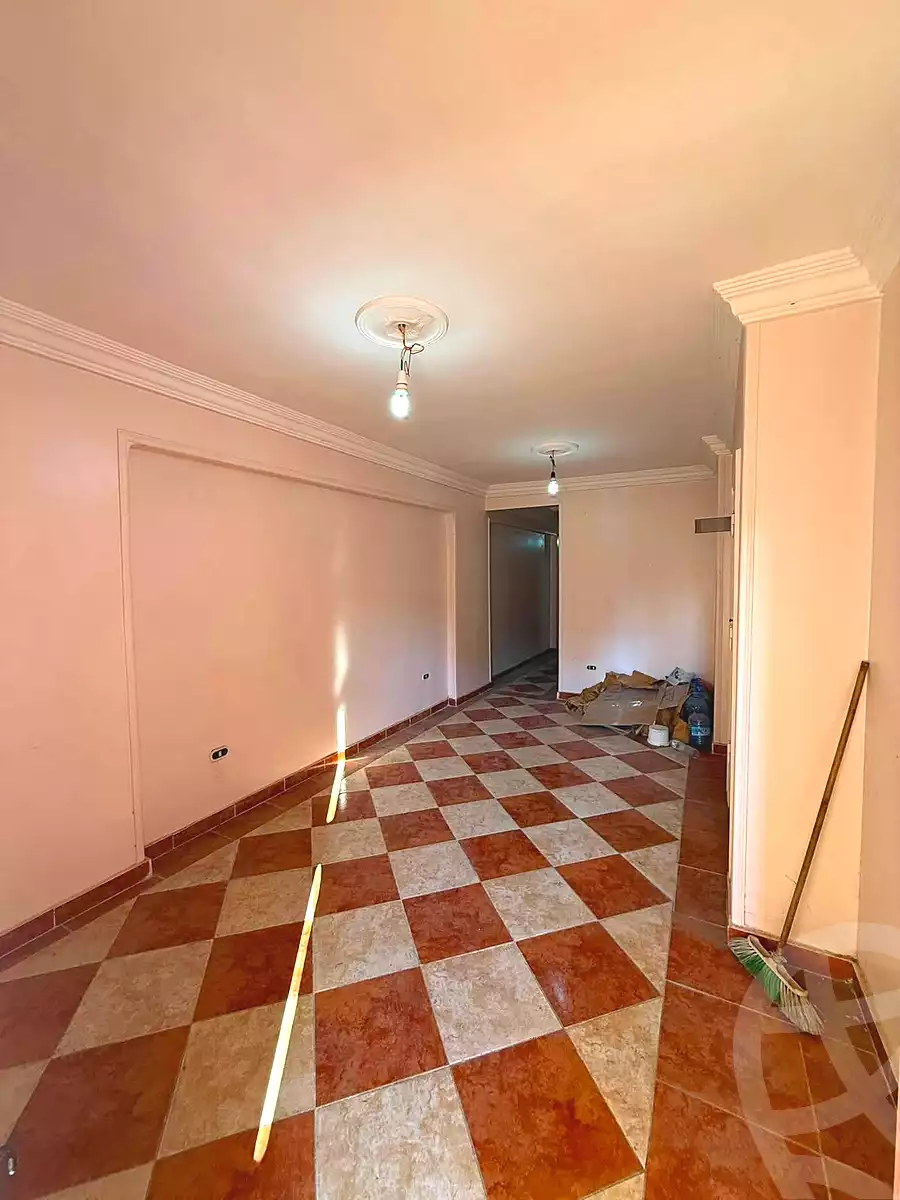 https://aqarmap.com.eg/ar/listing/7147616-for-sale-alexandria-sydy-bshr-sydy-bshr-qbly-salah-el-din-st