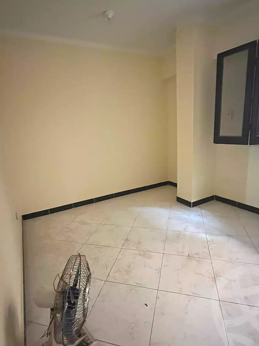 https://aqarmap.com.eg/en/listing/7147618-for-rent-cairo-6th-of-october-el-ahyaa-neighborhood-4th-neighborhood-5