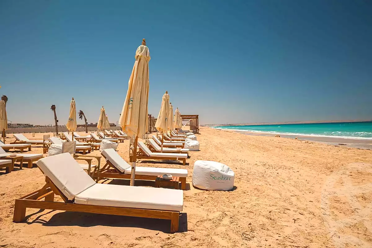 https://aqarmap.com.eg/ar/listing/7147607-for-sale-north-coast-resorts-seashore-resort-hyde-park