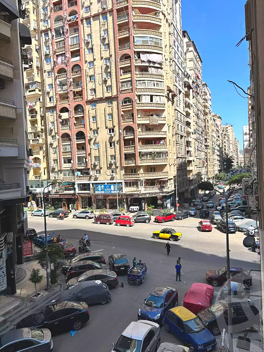 https://aqarmap.com.eg/ar/listing/7147692-for-sale-alexandria-sydy-bshr-sydy-bshr-bhry-shr-lsg-mhmd-bd-lslm